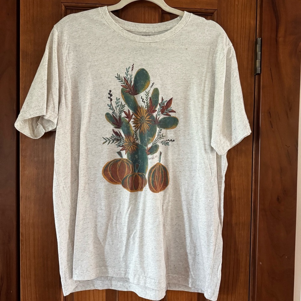 Crazy Train Tee Shirt Women’s XL Oatmeal Pumpkins Cactus Fall Leaves Top